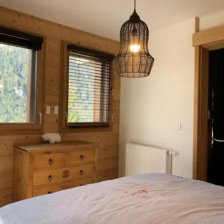 6 Pers Avec Balcons, Garage Et Local A - Fr-1-198-238 * Chatel